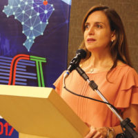 Patrícia Abreu (EAD/Seja Digital) explicou as estratégias 
de comunicação da entidade no processo de digitalização e ressaltou a necessidade de mobilização social em regiões de população 
com vulnerabilidade