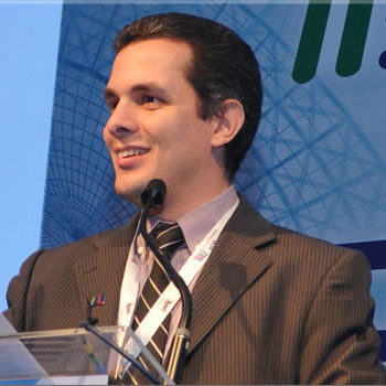 Luiz Fausto